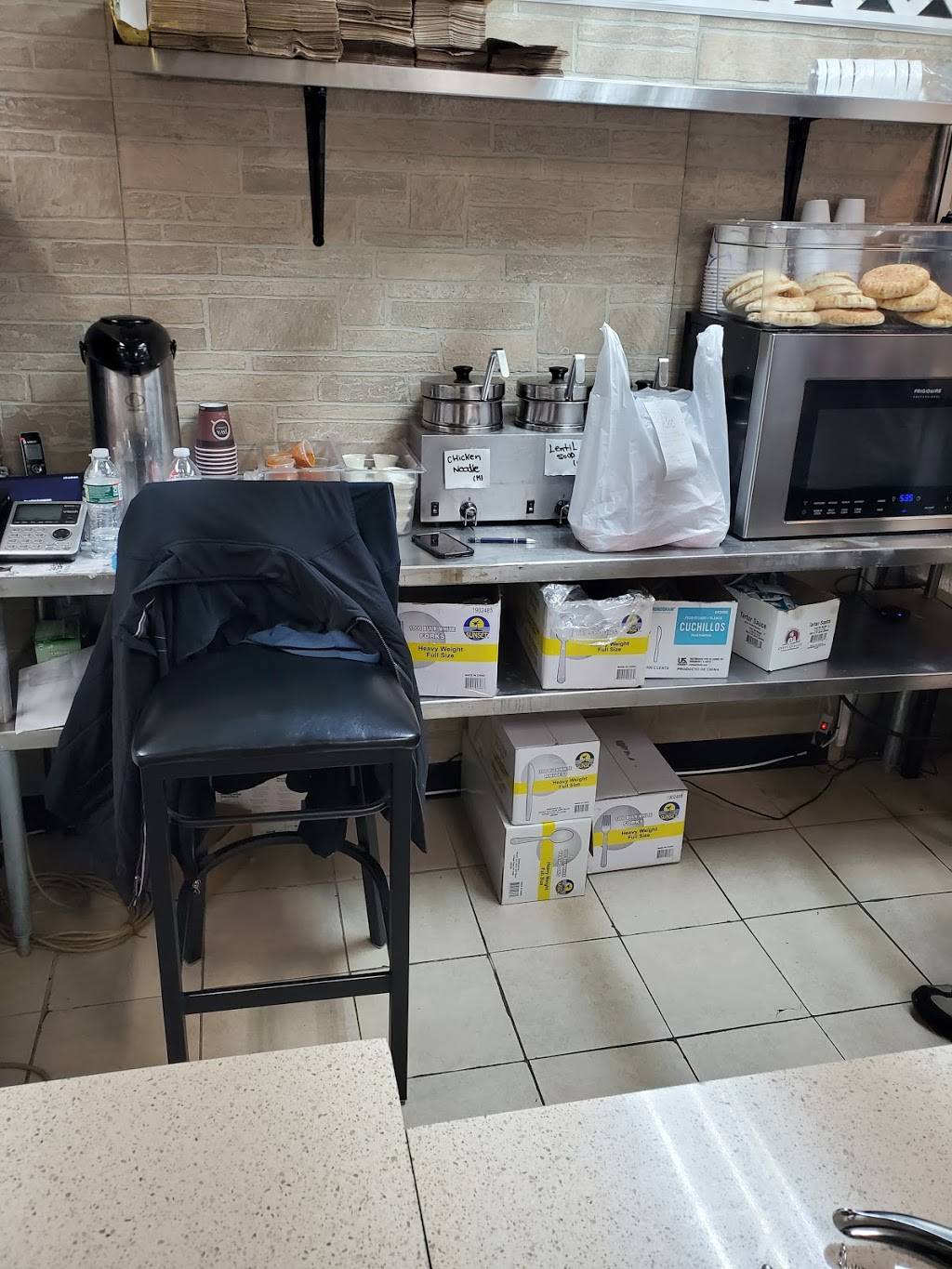 Falafel Feast | restaurant | 106 N Wood Ave, Linden, NJ 07036, USA | 9082753201 OR +1 908-275-3201