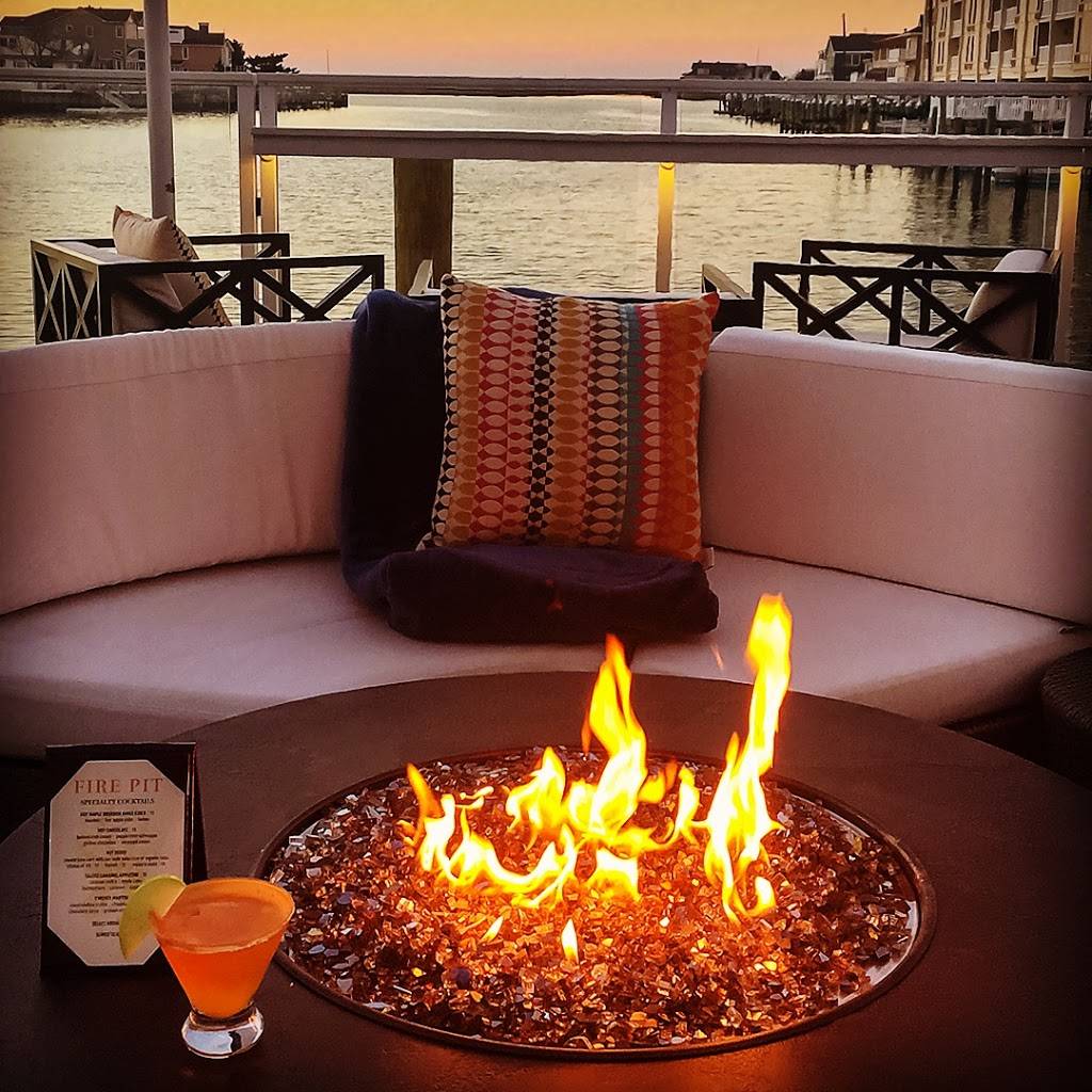 Water Star Grille | restaurant | 9601 3rd Ave, Stone Harbor, NJ 08247, USA | 6093680100 OR +1 609-368-0100