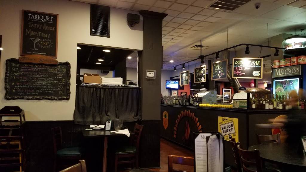 Madisons Pub and Grill | restaurant | 7611 S Madison St, Willowbrook, IL 60527, USA | 6304555520 OR +1 630-455-5520