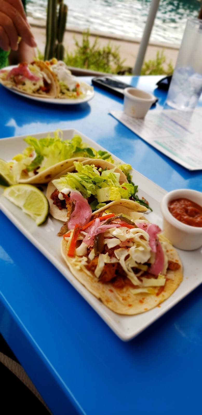 Docktails | restaurant | 9500 East Vía de Ventura, Scottsdale, AZ 85250, USA | 4802916577 OR +1 480-291-6577