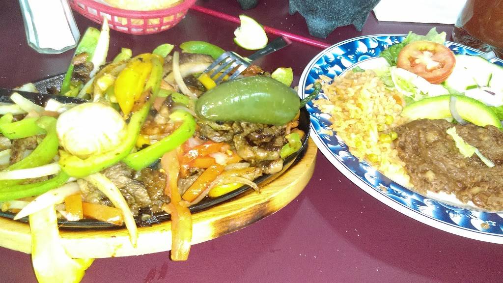 Playas De Nayarit | restaurant | 9817 Garvey Ave, El Monte, CA 91733, USA | 6265792927 OR +1 626-579-2927