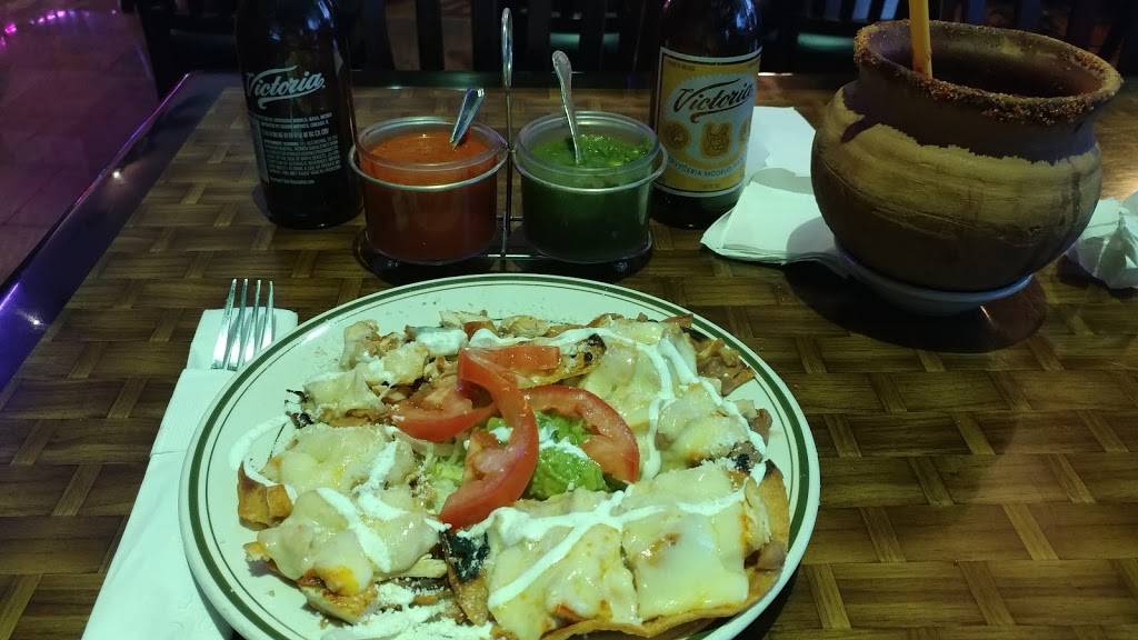 El Puerto de Acapulco | meal delivery | 9316 37th Ave, Jackson Heights, NY 11372, USA | 7182055566 OR +1 718-205-5566