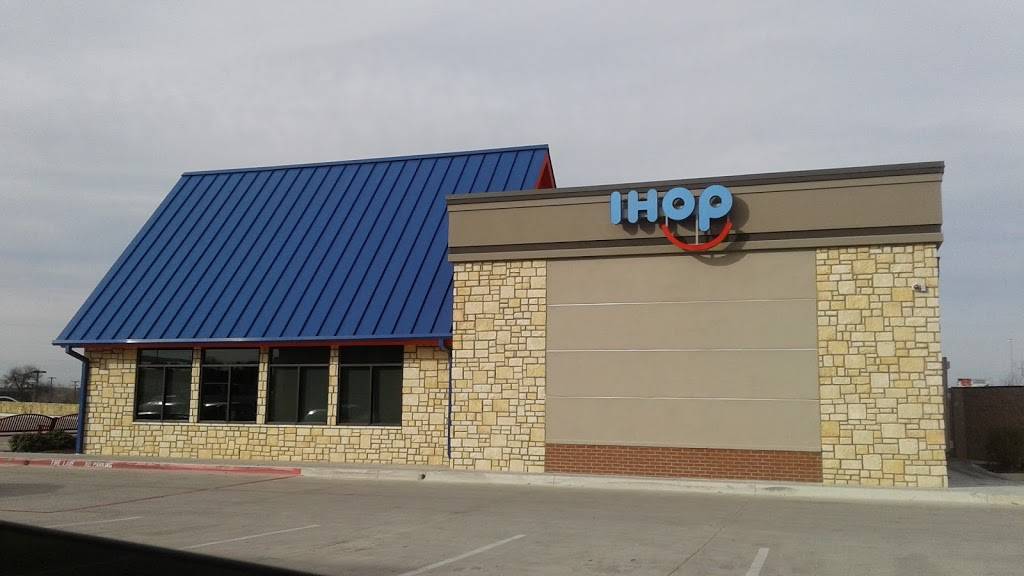 IHOP | restaurant | 4770 Vista Wood Blvd, Dallas, TX 75232, USA | 2143763841 OR +1 214-376-3841