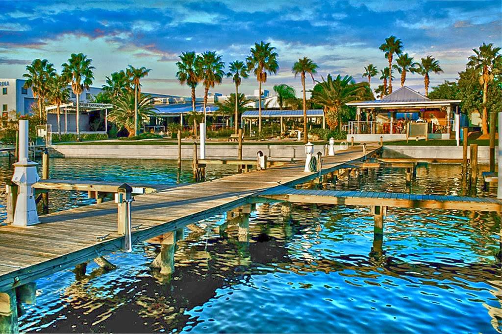 Circles Waterfront Restaurant | restaurant | 1212 Apollo Beach Blvd, Apollo Beach, FL 33572, USA | 8136413275 OR +1 813-641-3275