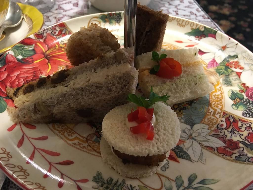 The Secret Garden Tearoom & Gift Shoppe | cafe | 225 Main St, Port Jefferson, NY 11777, USA | 6314768327 OR +1 631-476-8327