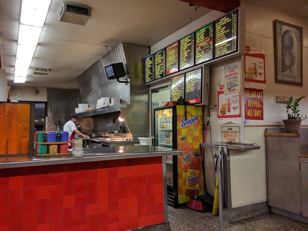 Astro Burgers #7 | restaurant | 1510 Rosecrans Ave, Gardena, CA 90249, USA | 3105382891 OR +1 310-538-2891