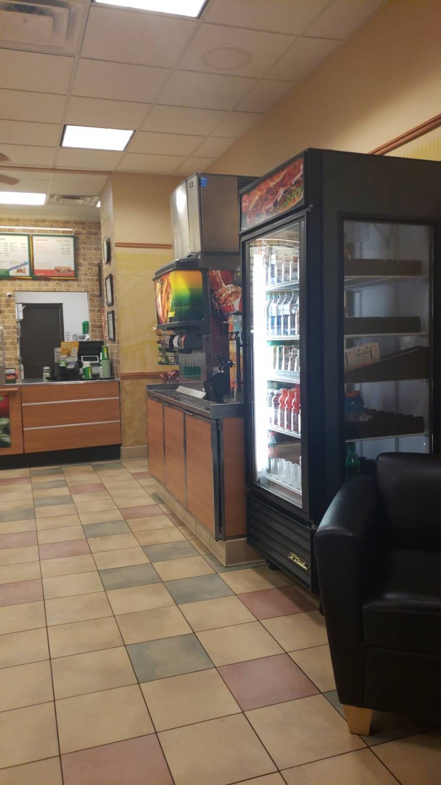 Subway | restaurant | 1355 N Detroit St, Xenia, OH 45385, USA | 9373727960 OR +1 937-372-7960