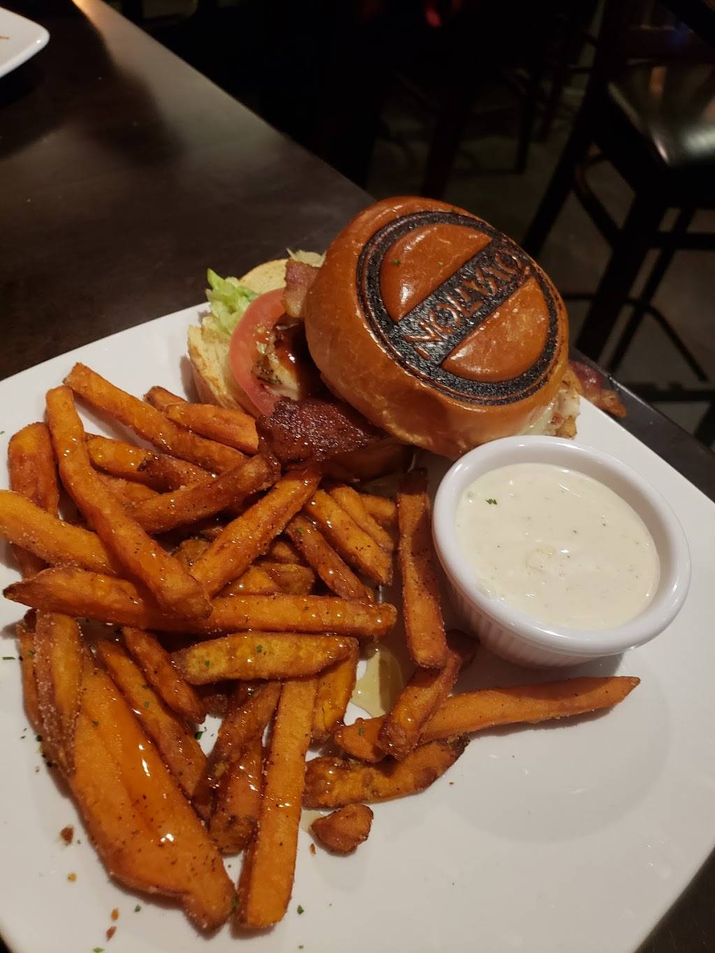 Ovation Bistro & Bar, Winter Haven | restaurant | 7130 Cypress Gardens Blvd, Winter Haven, FL 33884, USA | 8636561972 OR +1 863-656-1972