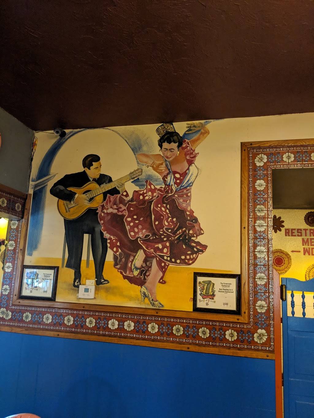 Crossroads Restaurant | restaurant | 2602 S 4th Ave, Tucson, AZ 85713, USA | 5206240395 OR +1 520-624-0395