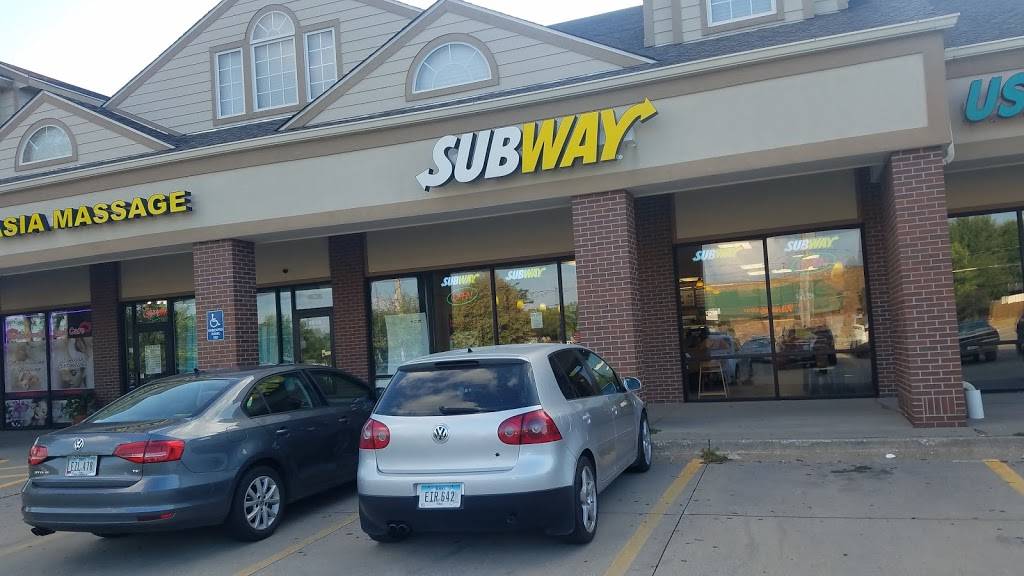 Subway Restaurants | restaurant | 4640 86th St, Urbandale, IA 50322, USA | 5152766411 OR +1 515-276-6411