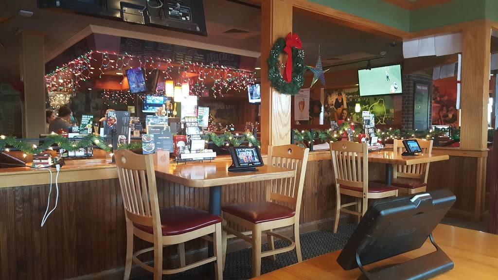 Applebees Grill + Bar | restaurant | 3730 W College Ave, Appleton, WI 54914, USA | 9209548060 OR +1 920-954-8060