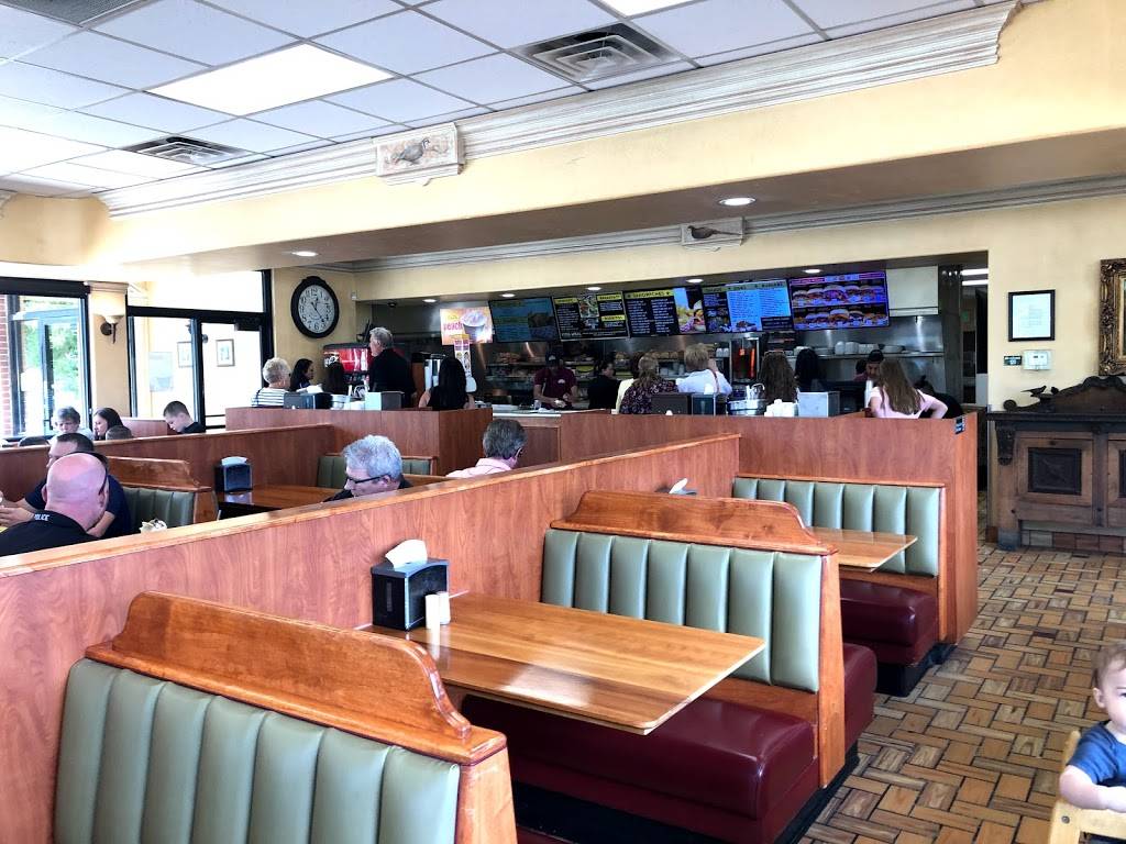 Astro Burgers | restaurant | 10452 S Redwood Rd, South Jordan, UT 84095, USA | 8013021099 OR +1 801-302-1099