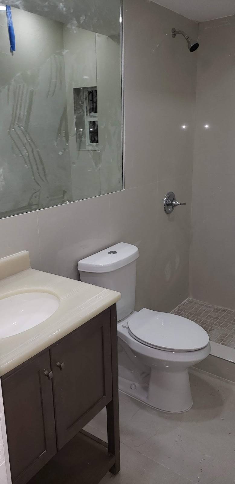 Bigote Cafeteria | restaurant | 3400 NW 32nd Ave, Miami, FL 33142, USA | 3056358515 OR +1 305-635-8515