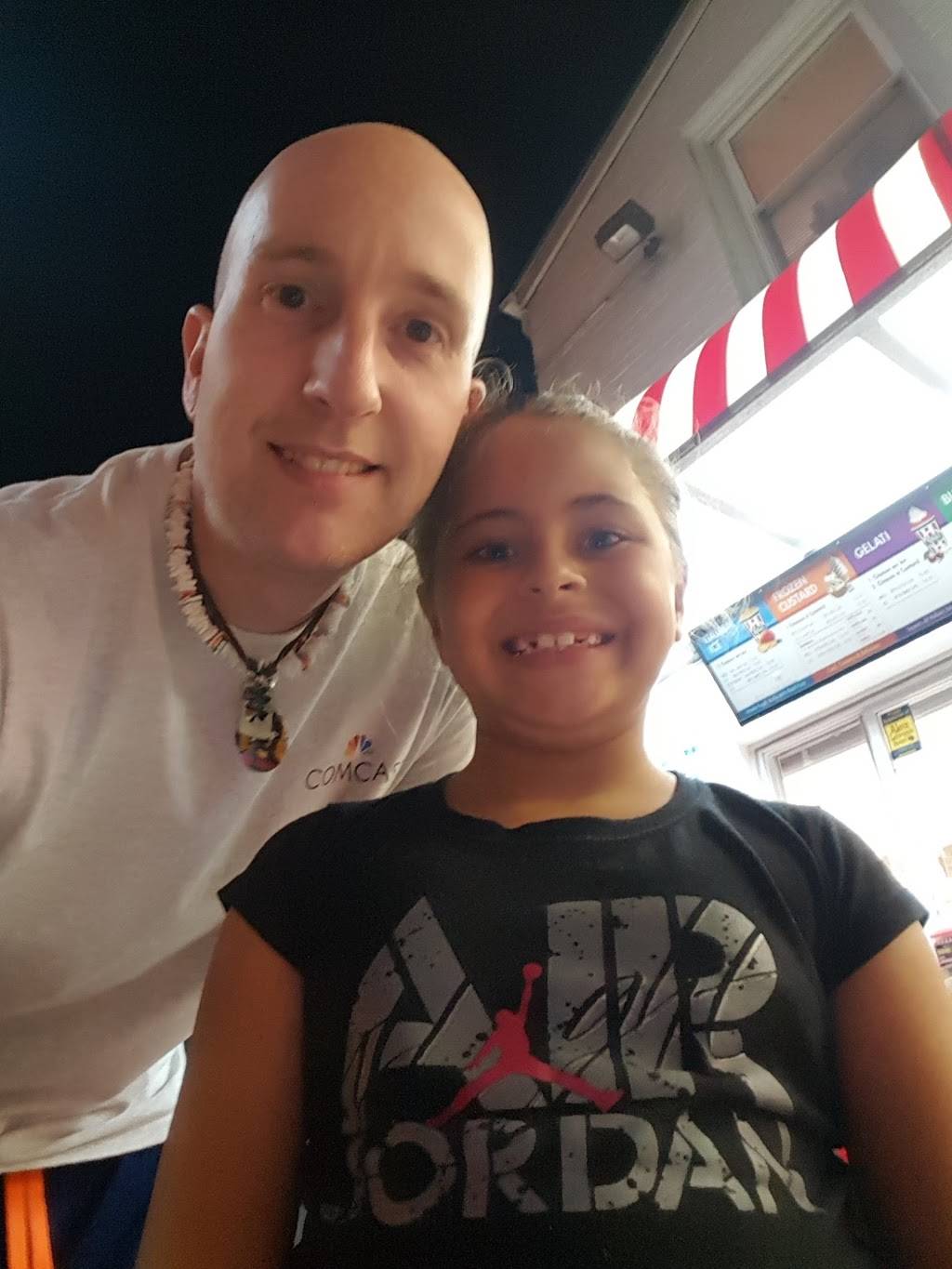 Ritas Italian Ice & Frozen Custard | restaurant | 2909 Concord Pike, Wilmington, DE 19803, USA | 3024787383 OR +1 302-478-7383