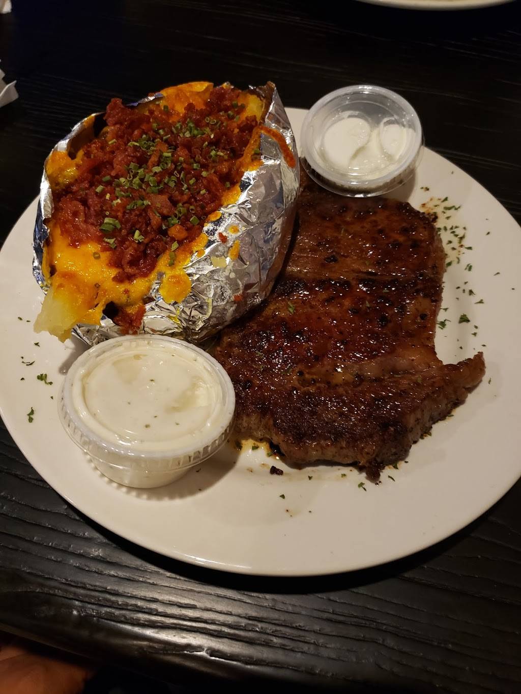 Sports Pub & Grill | restaurant | 3001 Ormond Blvd, Destrehan, LA 70047, USA | 9857641100 OR +1 985-764-1100