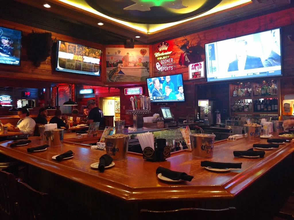 Texas Roadhouse | restaurant | 2817 S Interstate 35, Denton, TX 76205, USA | 9402437427 OR +1 940-243-7427