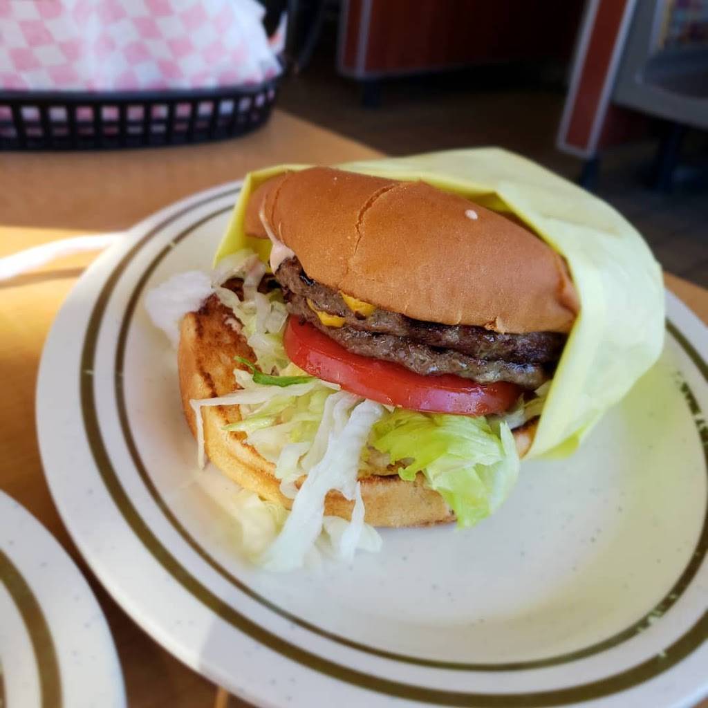 Monks Charburgers | meal takeaway | 22726 Vermont Ave, Torrance, CA 90502, USA | 3103207400 OR +1 310-320-7400