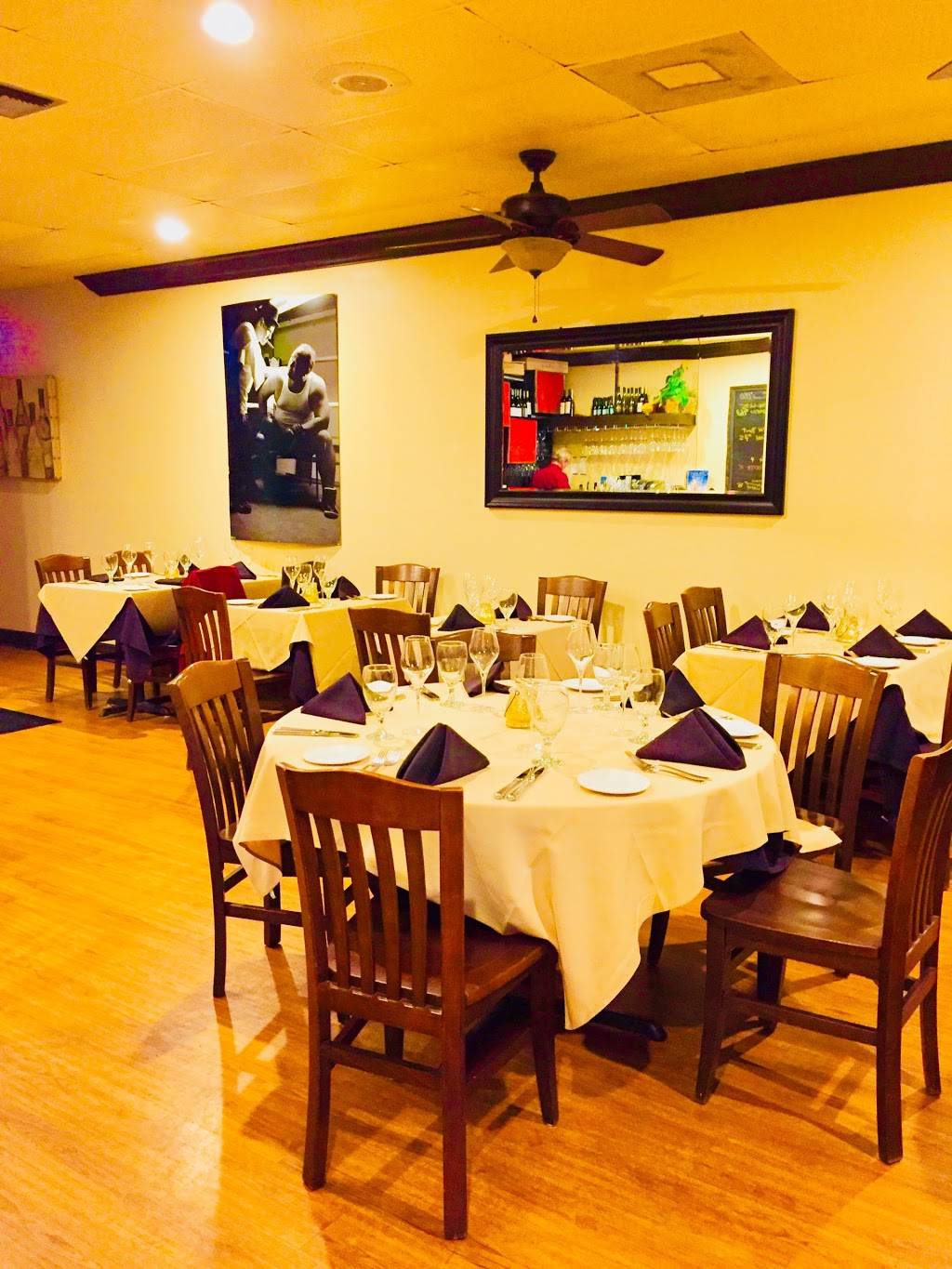 Harolds | restaurant | 15250 S Tamiami Trail #107, Fort Myers, FL 33908, USA | 2398490622 OR +1 239-849-0622