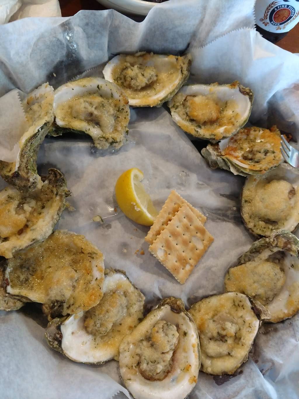 Anna Maria Oyster Bar on the Pier | restaurant | 200 Bridge St, Bradenton Beach, FL 34217, USA | 9417782662 OR +1 941-778-2662