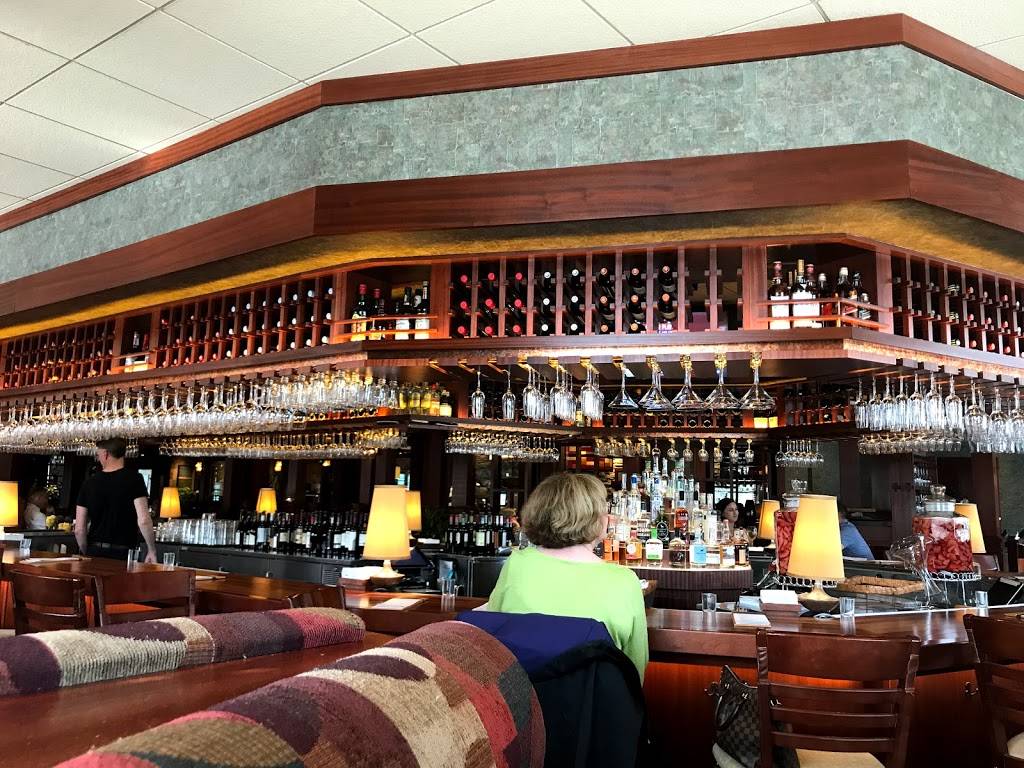 Seasons 52 | restaurant | 220 Boylston St, Chestnut Hill, MA 02467, USA | 6175581152 OR +1 617-558-1152