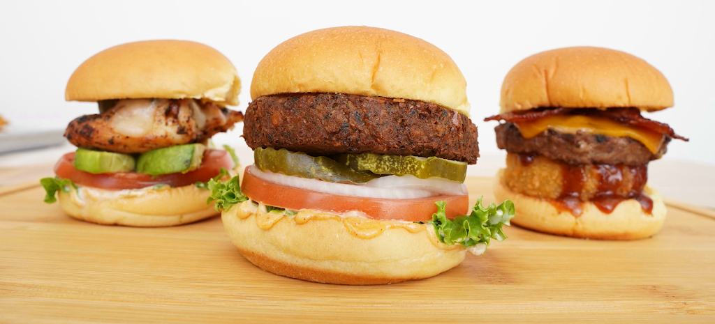 iniBurger | restaurant | 2380 Monument Blvd C2, Pleasant Hill, CA 94523, USA | 9255230415 OR +1 925-523-0415