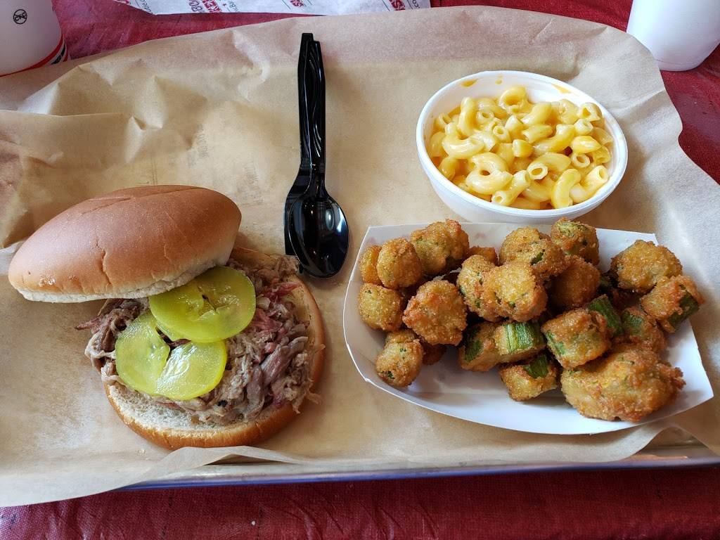 Bar-B-Cutie | restaurant | 805 Old Fort Pkwy #3409, Murfreesboro, TN 37129, USA | 6152178883 OR +1 615-217-8883