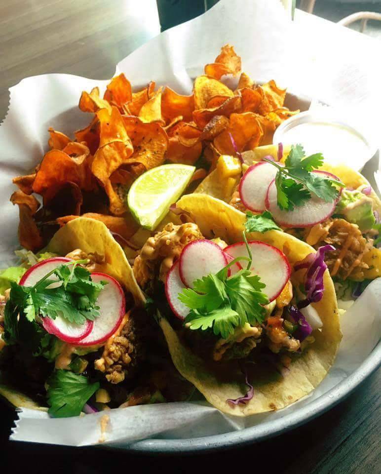 Lindley Park Filling Station | restaurant | 2201 Walker Ave, Greensboro, NC 27403, USA | 3362742144 OR +1 336-274-2144