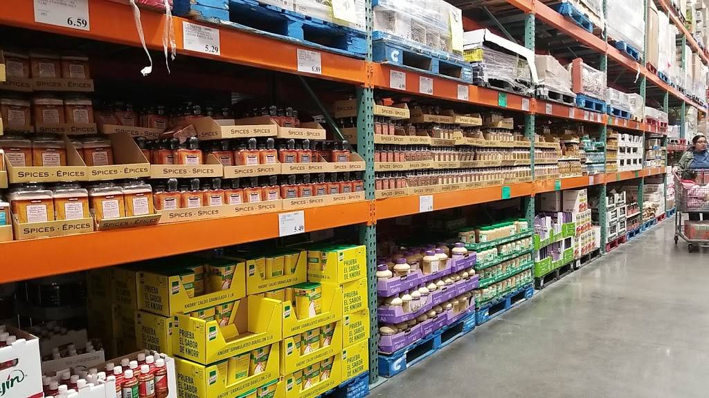 Costco Food Court | meal takeaway | 1099 E Hospitality Ln, San Bernardino, CA 92408, USA | 9094780705 OR +1 909-478-0705