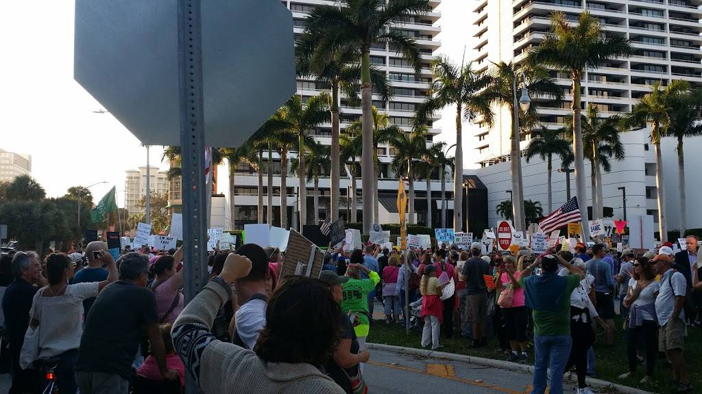 Trump Plaza | restaurant | 525 S Flagler Dr, West Palm Beach, FL 33401, USA | 5616552555 OR +1 561-655-2555