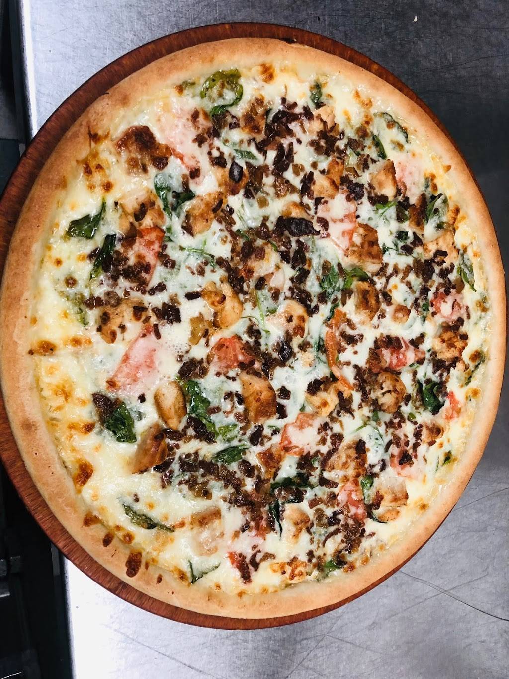 Mari Pizzeria | restaurant | 1634 Acushnet Ave, New Bedford, MA 02746, USA | 7743289214 OR +1 774-328-9214