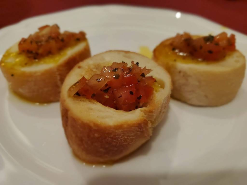 Giovannis Italian Restaurant | restaurant | 1178 Woodruff Rd #4, Greenville, SC 29607, USA | 8642970999 OR +1 864-297-0999