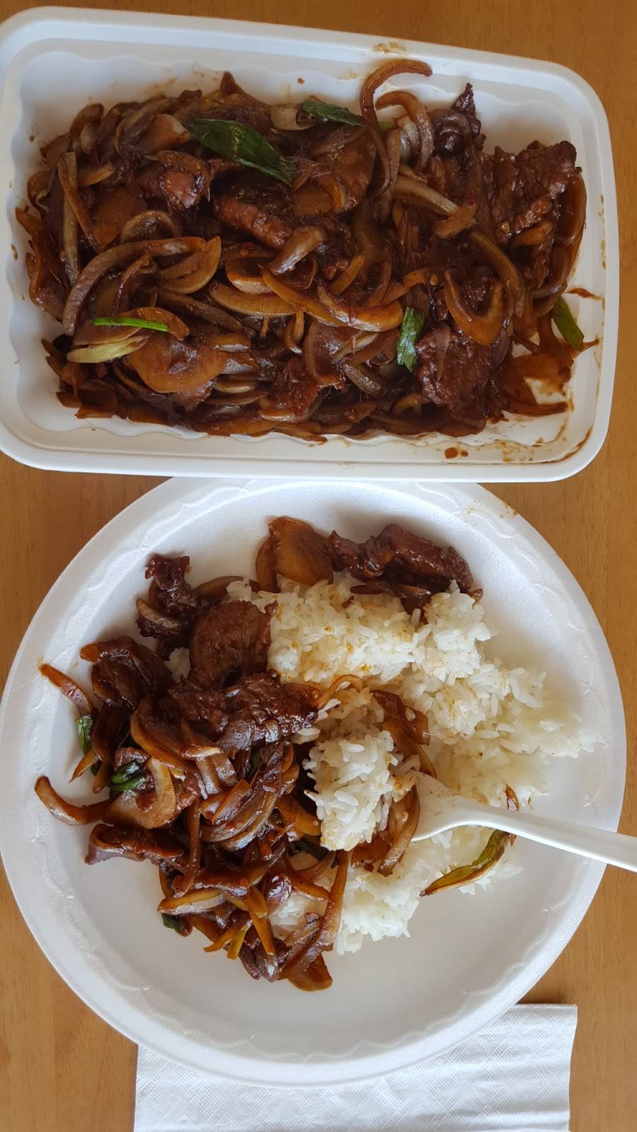 Chopsticks | restaurant | 17607 Virginia Ave, Hagerstown, MD 21740, USA | 3013935588 OR +1 301-393-5588