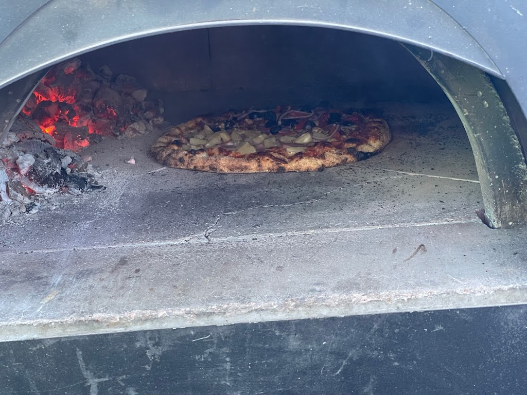 Pizzas Al Forno | meal takeaway | 1000 US-101, Aromas, CA 95004, USA | 8312408949 OR +1 831-240-8949