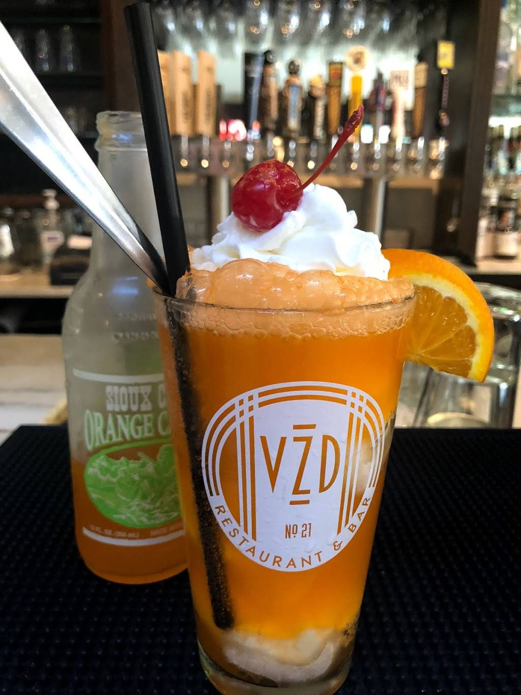 VZDs Restaurant & Bar | restaurant | 4200 N Western Ave, Oklahoma City, OK 73118, USA | 4056023006 OR +1 405-602-3006