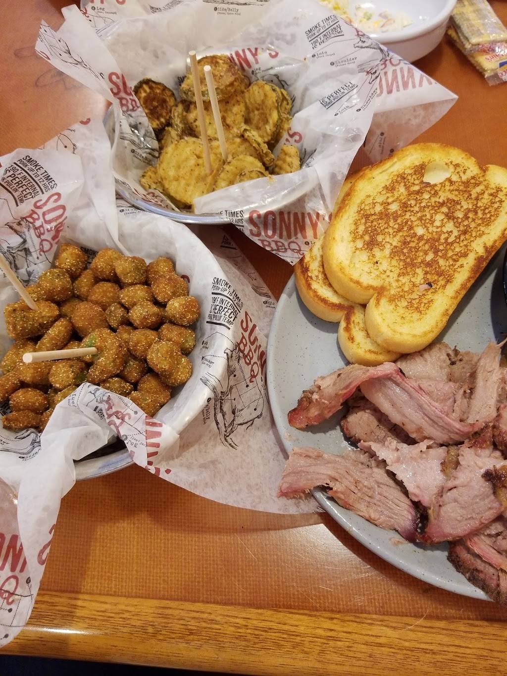 Sonnys BBQ | restaurant | 4600 Recker Hwy, Winter Haven, FL 33880, USA | 8632934744 OR +1 863-293-4744