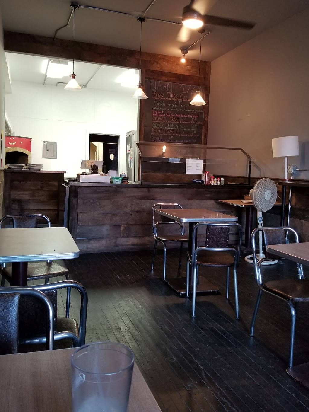 Naan Pizza | restaurant | 1133 3rd St, Muskegon, MI 49441, USA | 2315719777 OR +1 231-571-9777