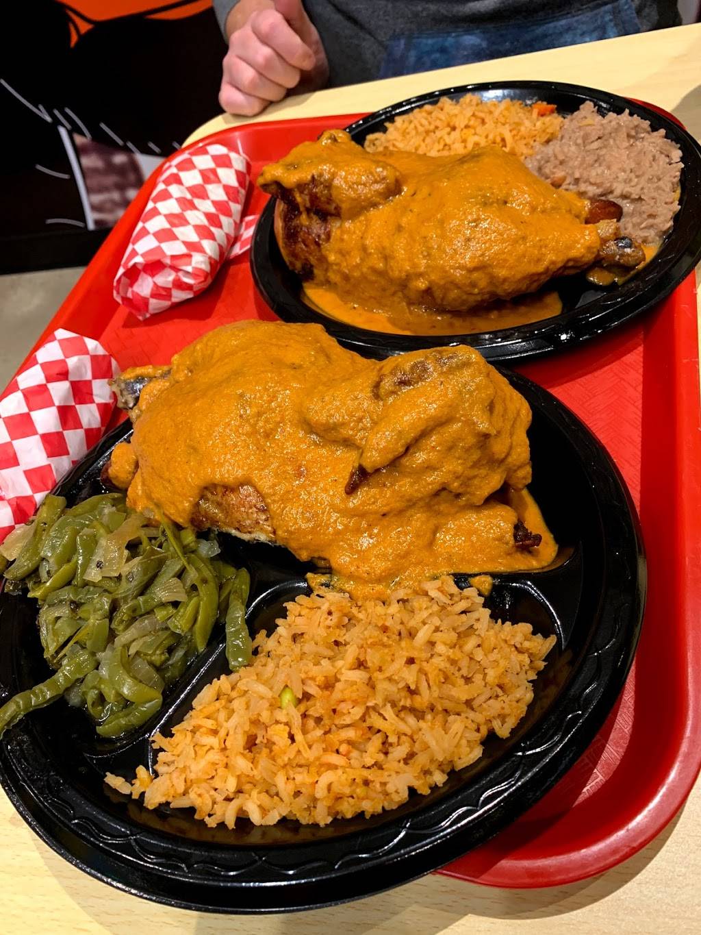 El Pollo Tote Mexican Grill | restaurant | 5007 Grover St, Omaha, NE 68106, USA | 4029138146 OR +1 402-913-8146