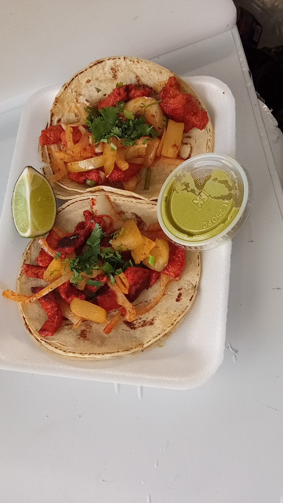 Taquería El porvenir | restaurant | 4400 E Ben White Blvd, Austin, TX 78741, USA | 7372740369 OR +1 737-274-0369