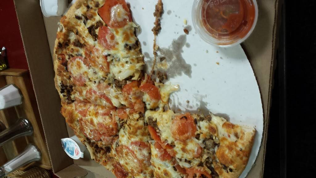 Johns Pizza | restaurant | 2260 158 Main Street, Spencer, MA 01562, USA | 5088856936 OR +1 508-885-6936