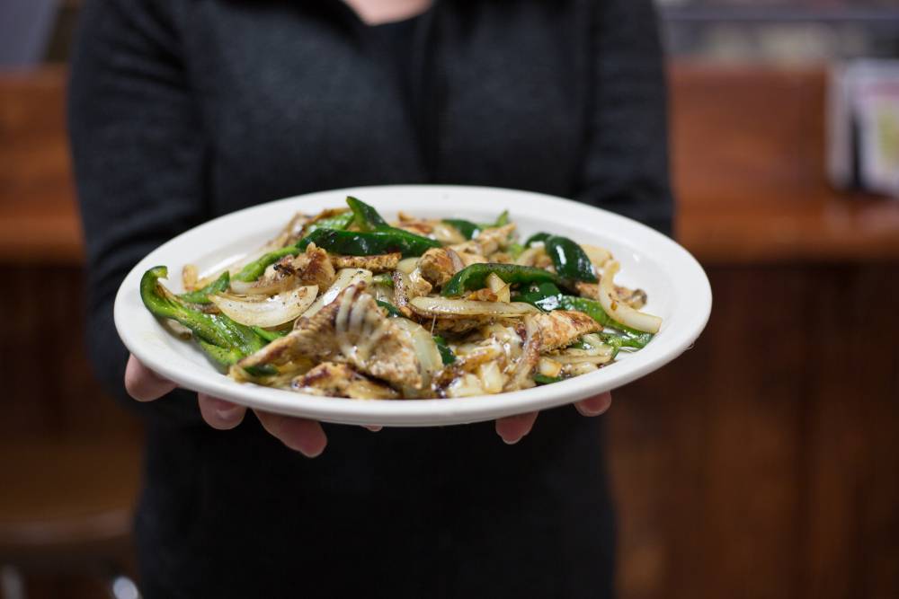 La Posada | restaurant | 1930 Springwells St, Detroit, MI 48209, USA | 3138411690 OR +1 313-841-1690