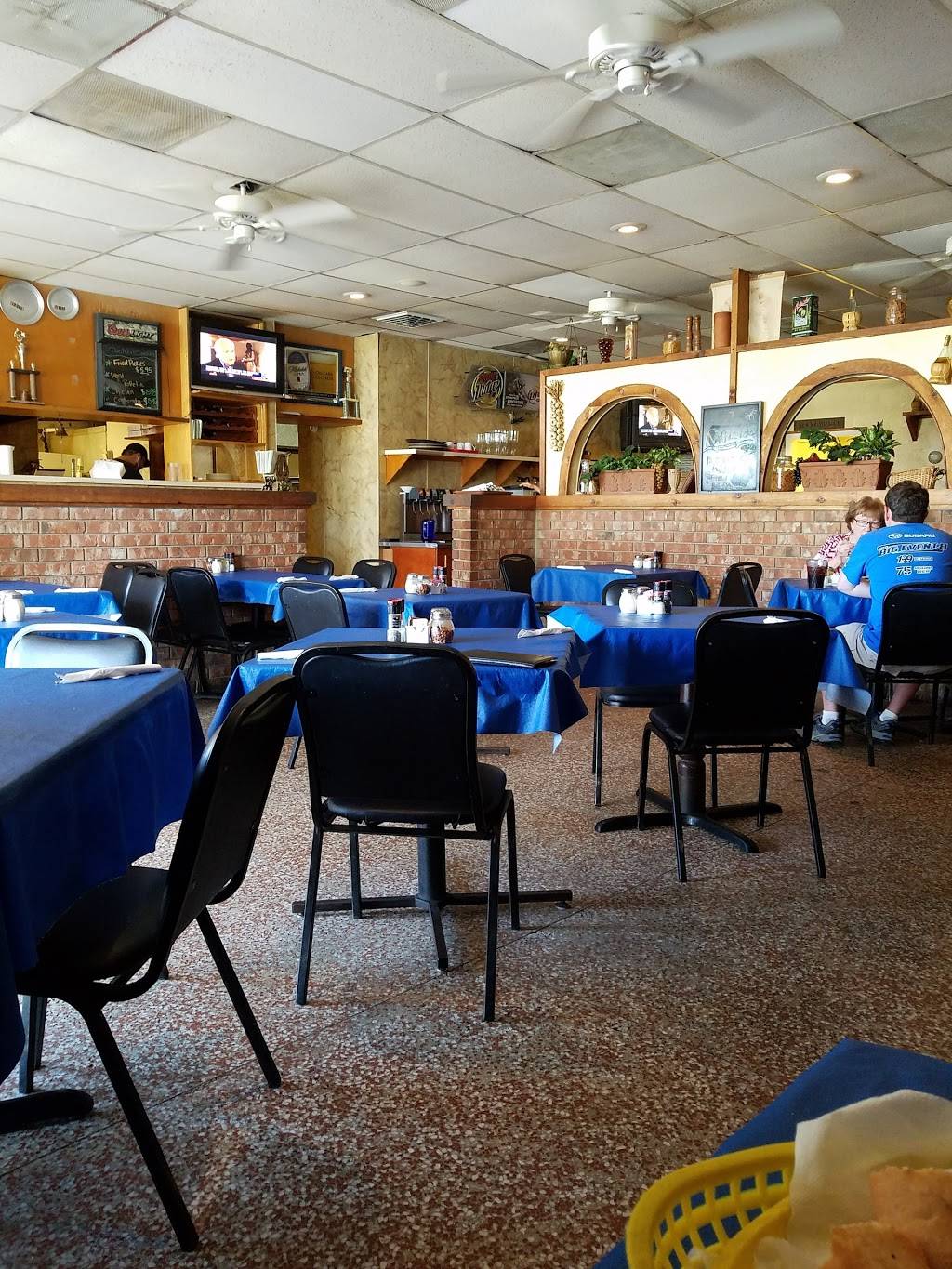 Napolis Restaurant & Pizza | restaurant | 13323 Jones Rd, Houston, TX 77070, USA | 2819555443 OR +1 281-955-5443