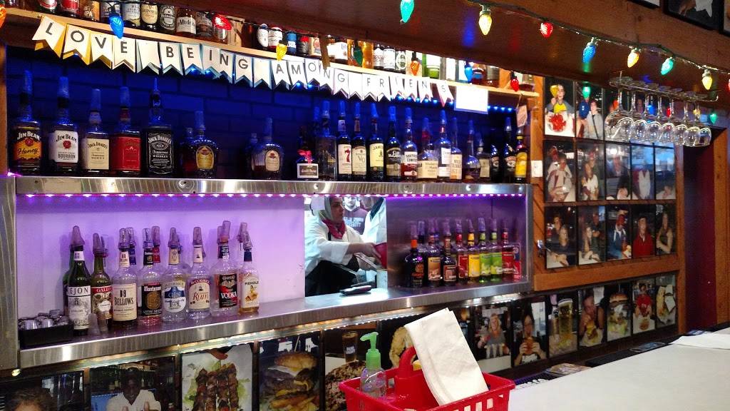 Friends Bar & Grill | restaurant | 12207 Natural Bridge Rd, Bridgeton, MO 63044, USA | 3147393000 OR +1 314-739-3000