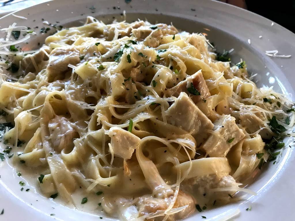 Auntie Pastos | restaurant | 5419 Bellaire Blvd, Bellaire, TX 77401, USA | 7136698658 OR +1 713-669-8658