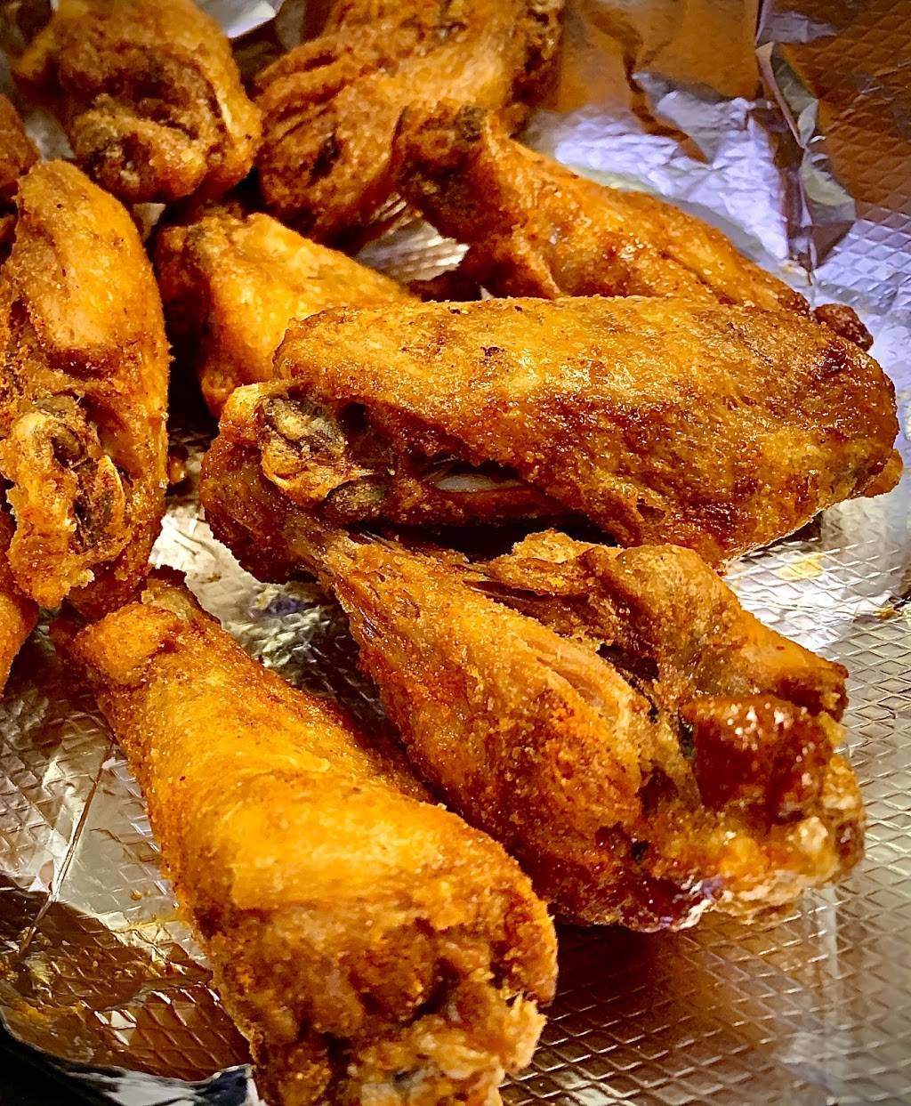 Wingspot AZ | restaurant | 2150 E Cactus Rd, Phoenix, AZ 85022, USA | 6029964490 OR +1 602-996-4490