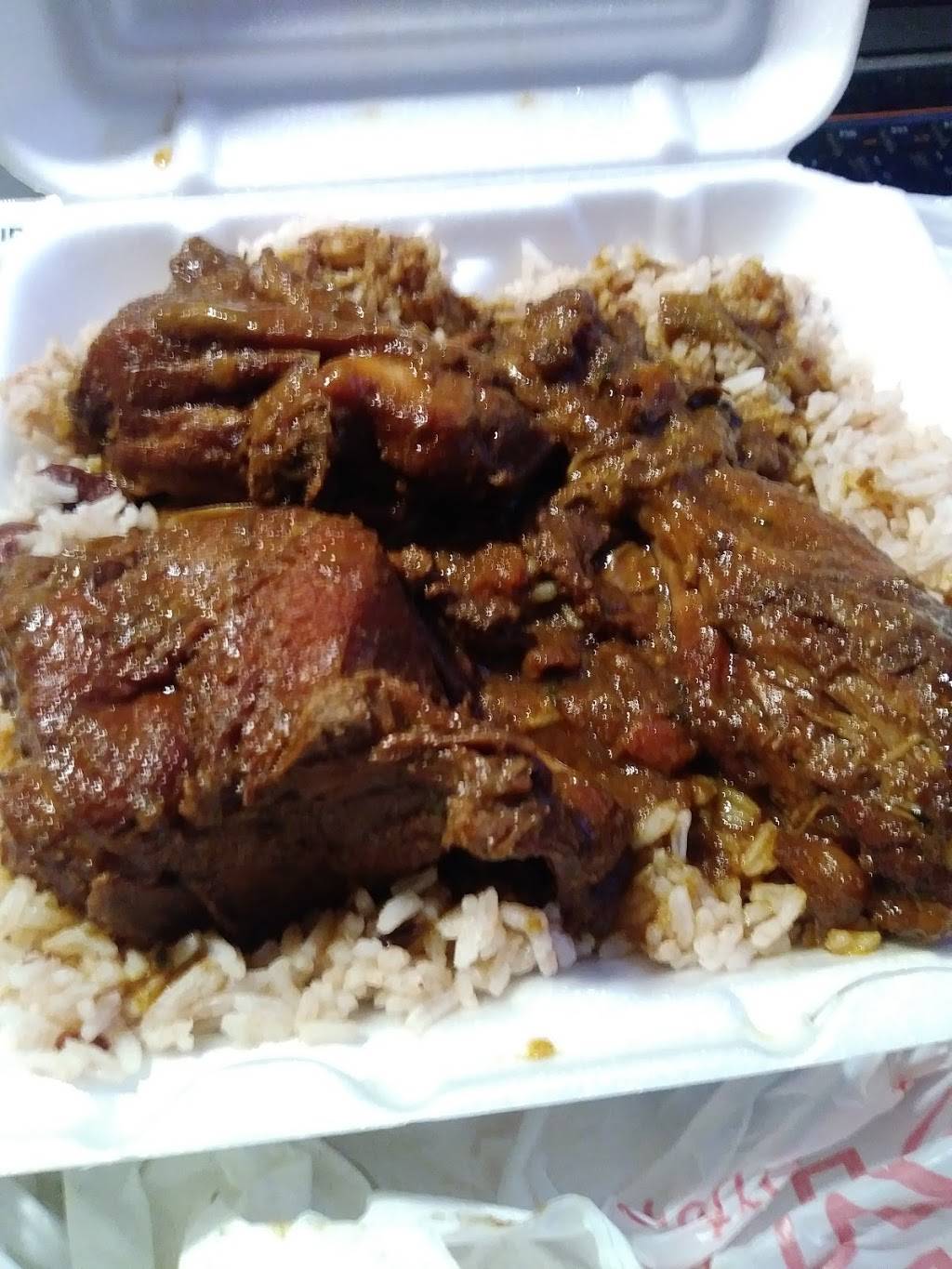 Jerk Island Restaurant | restaurant | 1739 45th St, West Palm Beach, FL 33407, USA | 5618814444 OR +1 561-881-4444