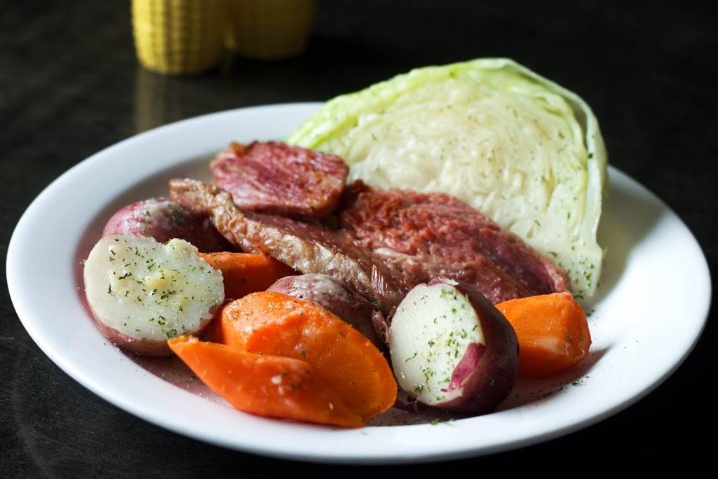 Garfields | restaurant | 1 County 50 Rd W, Harrow, ON N0R 1G0, Canada | 2262070418 OR +1 226-207-0418