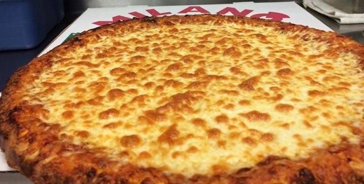 Milano Pizzeria | meal delivery | 68 Wylie Ave, Ottawa, ON K2B 6M4, Canada | 6138281111 OR +1 613-828-1111