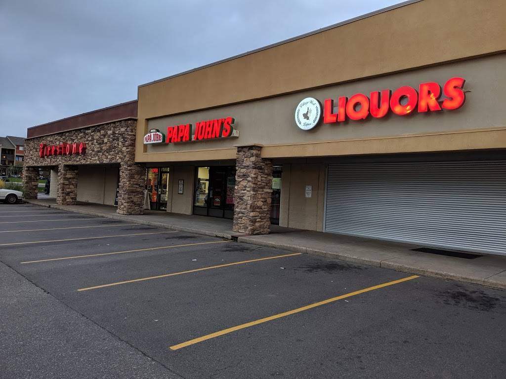 Papa Johns Pizza | restaurant | 8555 W Belleview Ave, Denver, CO 80123, USA | 3039328200 OR +1 303-932-8200