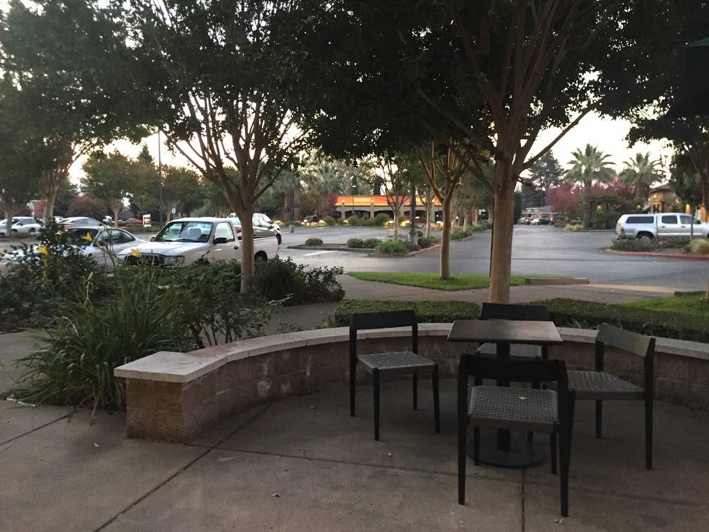 Starbucks | cafe | 2007 Redwood Rd, Napa, CA 94558, USA | 7072563968 OR +1 707-256-3968