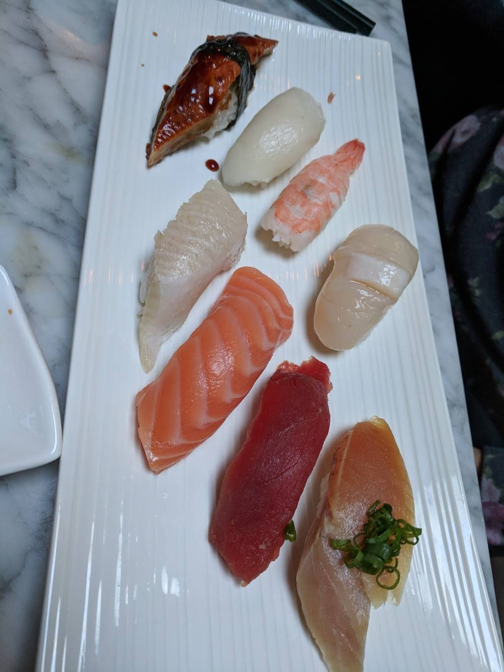 Yume Sushi | restaurant | 3217 W McGraw St, Seattle, WA 98199, USA | 2064026397 OR +1 206-402-6397